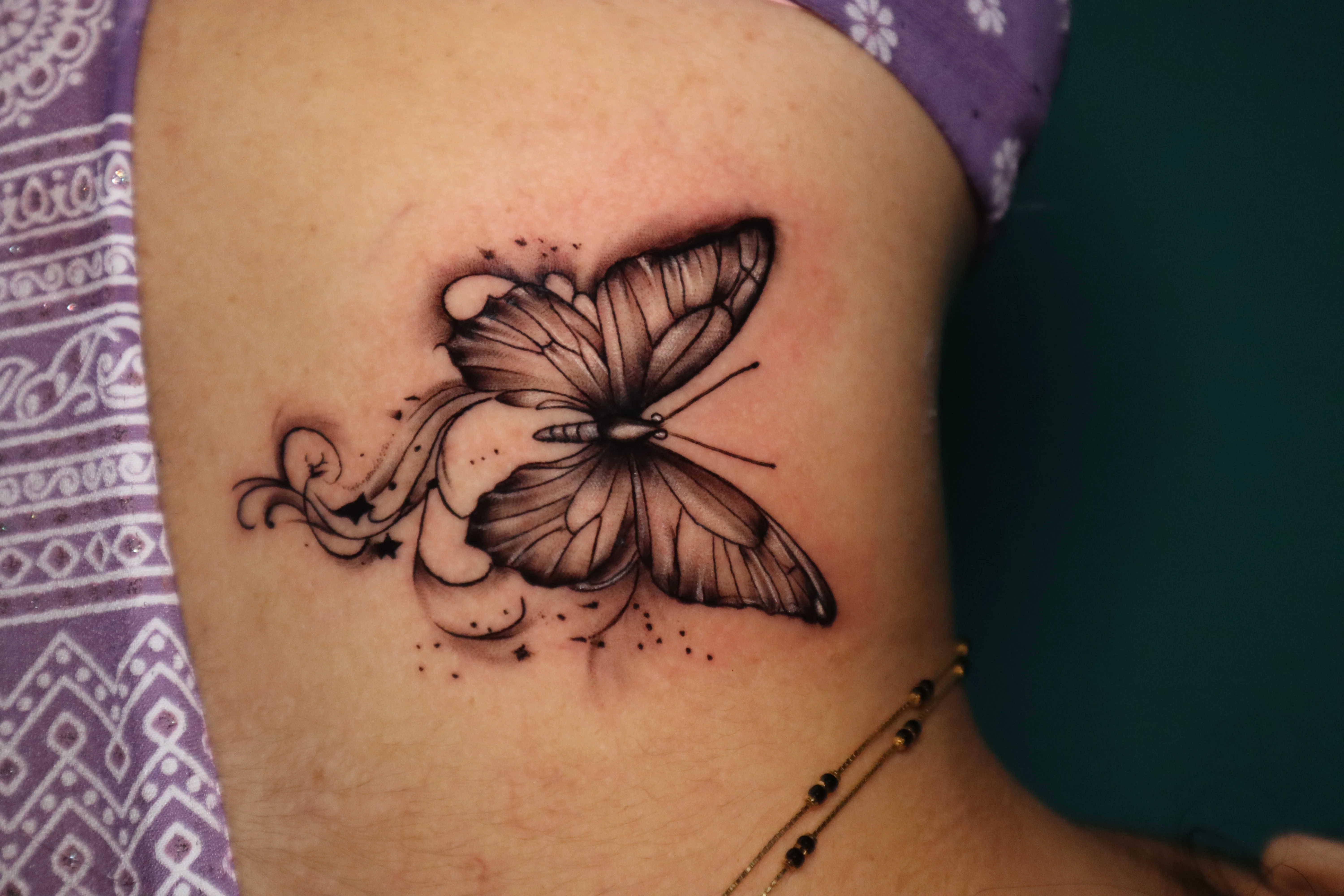 Neck Butterfly